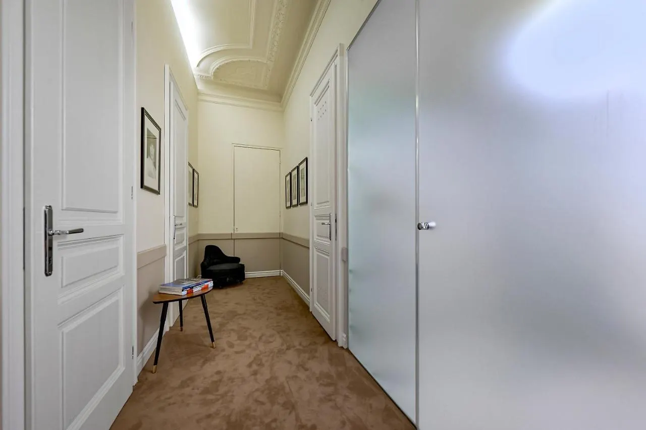 Garnisongasse - Luxurious Apartment Close To The City Centre Vienna 0*,  Austria