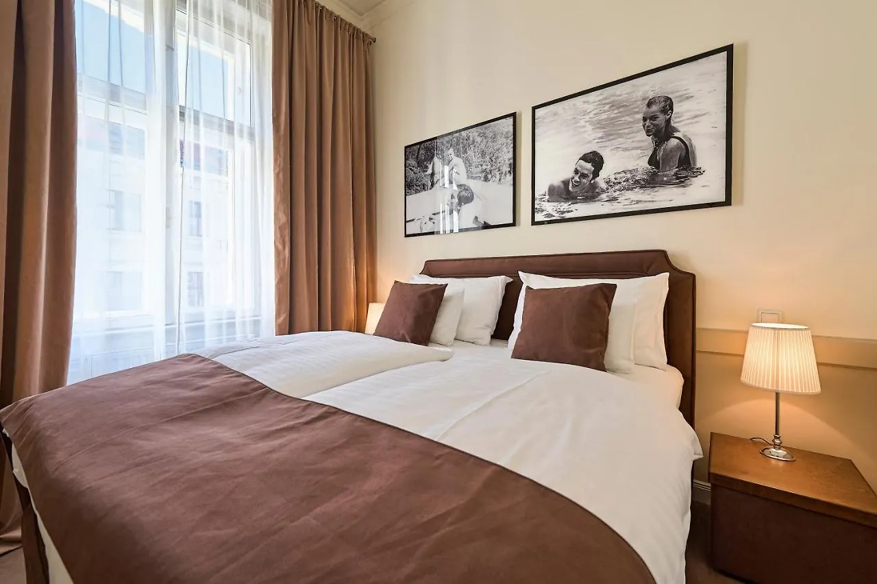 Garnisongasse - Luxurious Apartment Close To The City Centre Vienna Austria