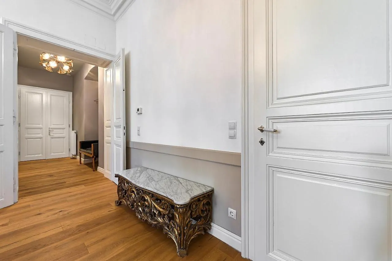 Garnisongasse - Luxurious Apartment Close To The City Centre Vienna
