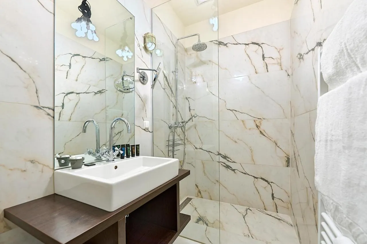 Garnisongasse - Luxurious Apartment Close To The City Centre Vienna