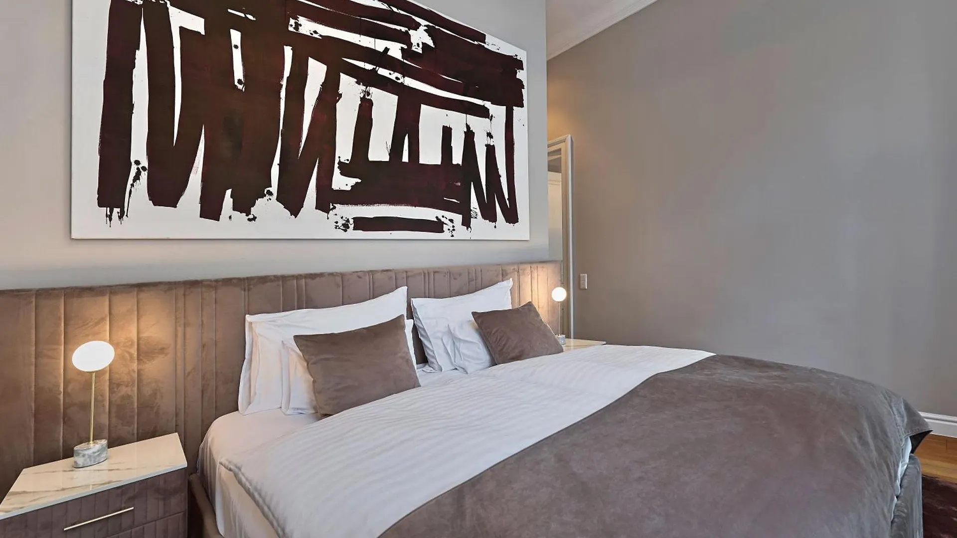 Garnisongasse - Luxurious Apartment Close To The City Centre Vienna Austria
